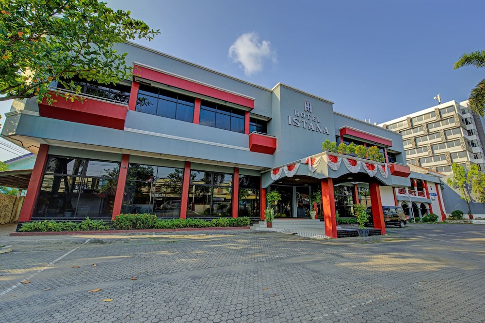 Oyo 3934 Hotel Istana Syariah Ex Istana Pekalongan 6/50