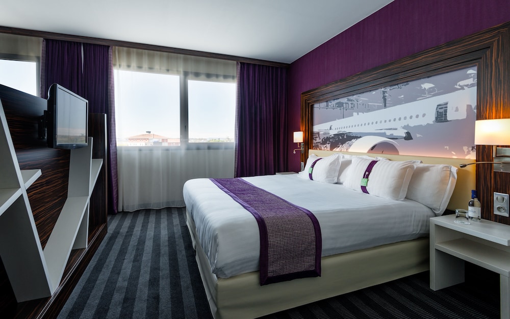 Holiday Inn Toulouse Airport 9/67