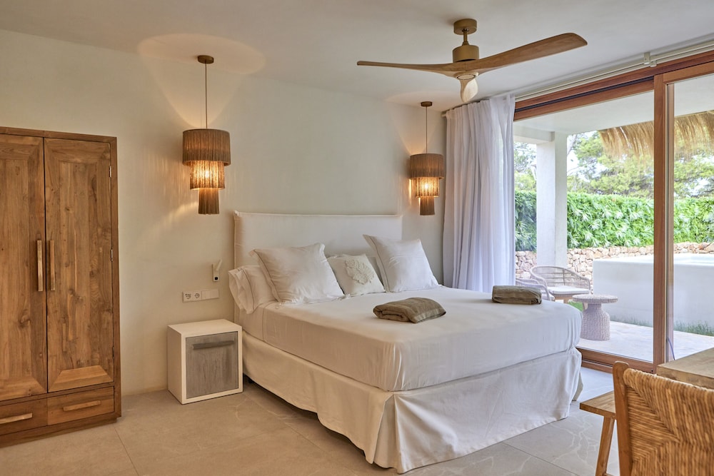MAR SUITES FORMENTERA BY UNIVERSAL BEACH HOTELS 16/50