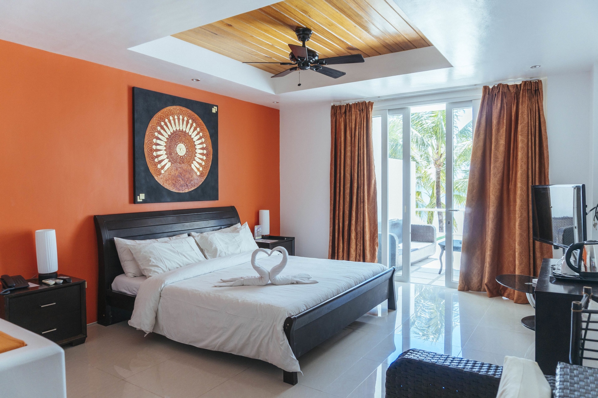 PREMIER, DELUXE, OCEAN VIEW