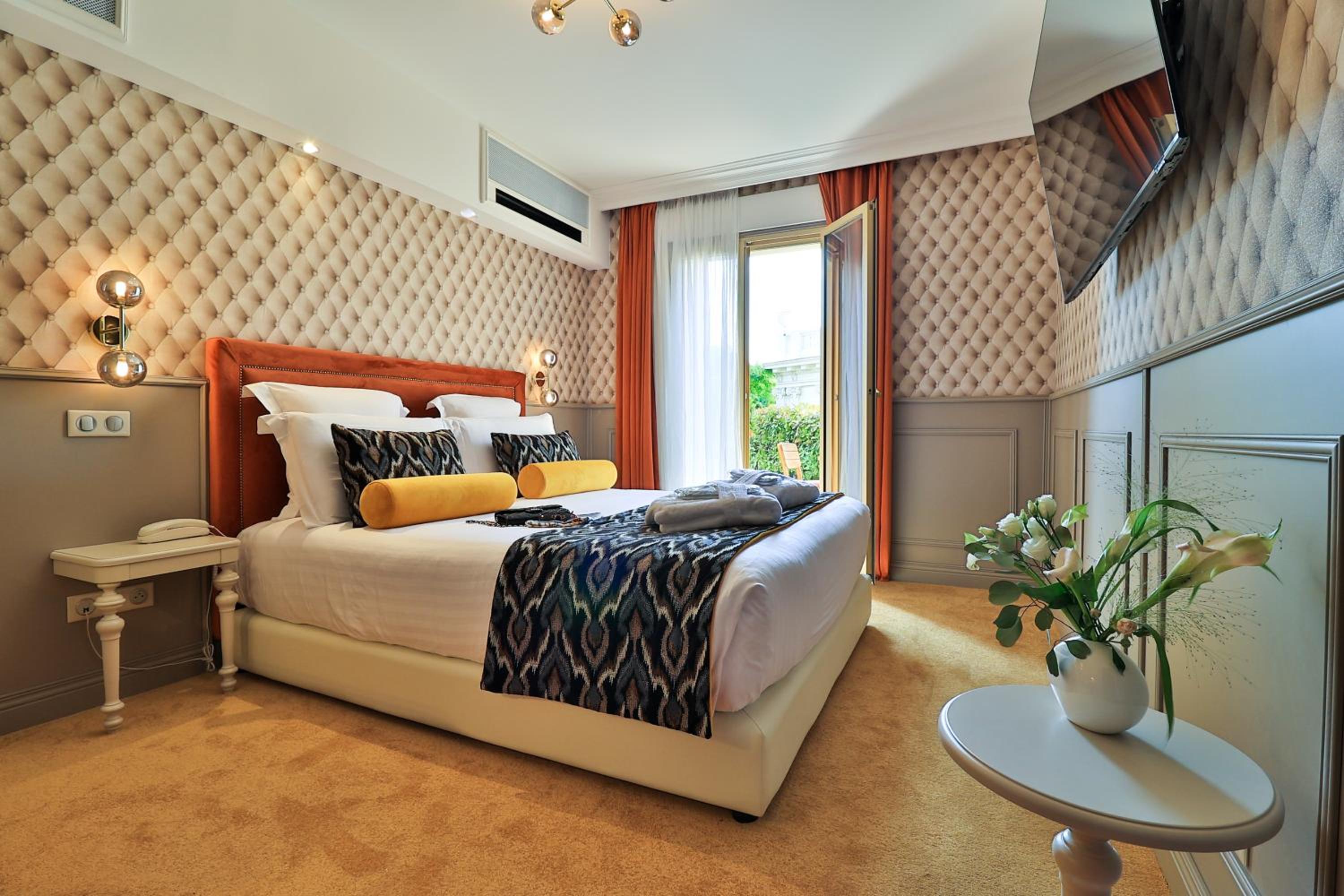 rooms