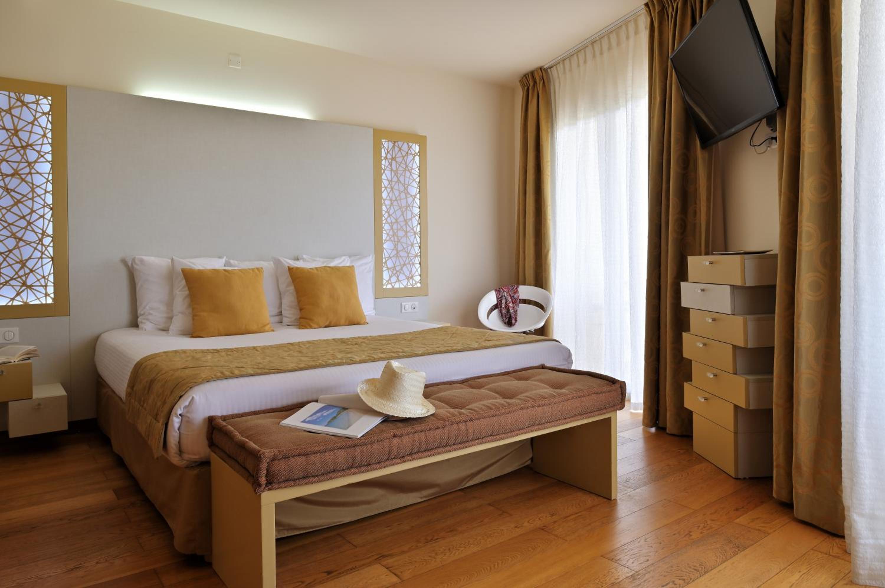 Parent Suite