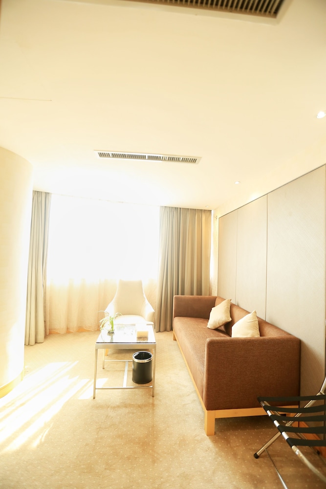 Ramada Plaza by Wyndham Chuzhou 27/43