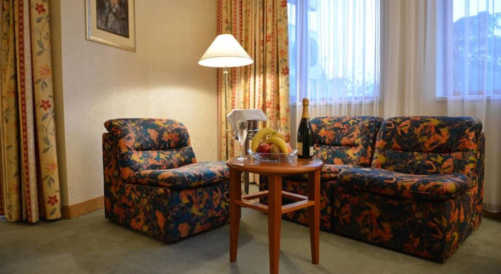 Hotel Turist 22/38