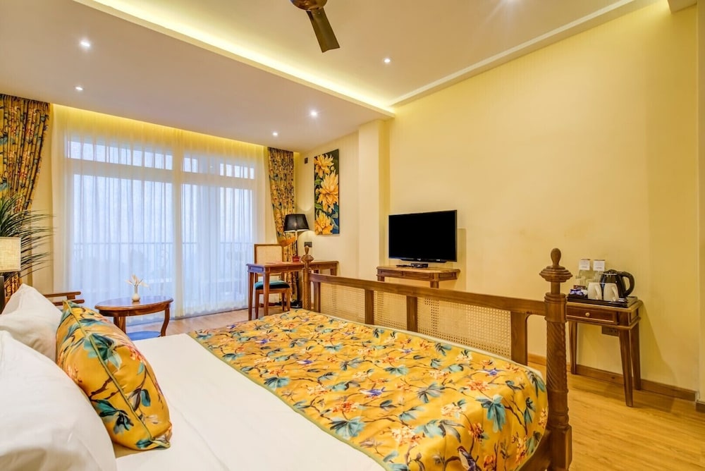 Summit Barsana Resort and Spa 15/34