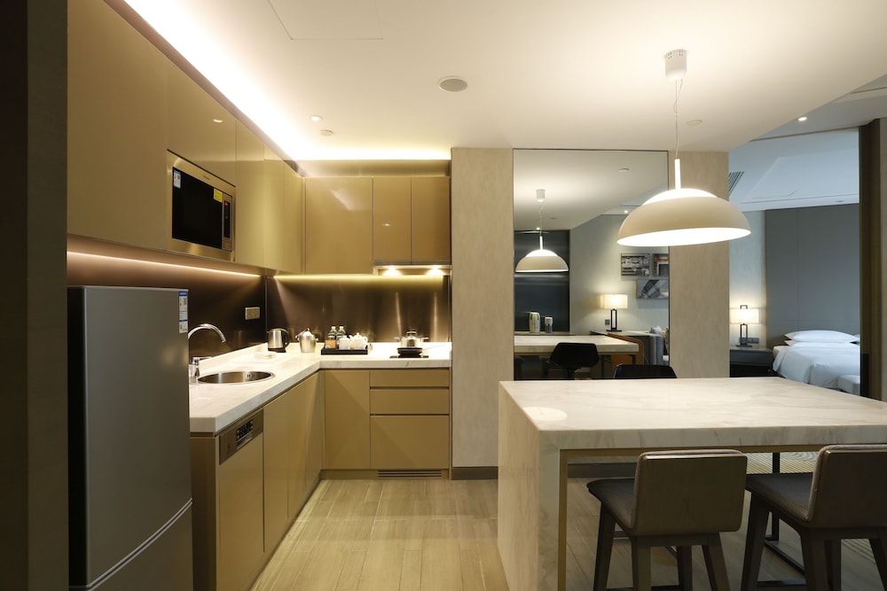 HYATT HOUSE SHANGHAI HONGQIAO CBD 54/66