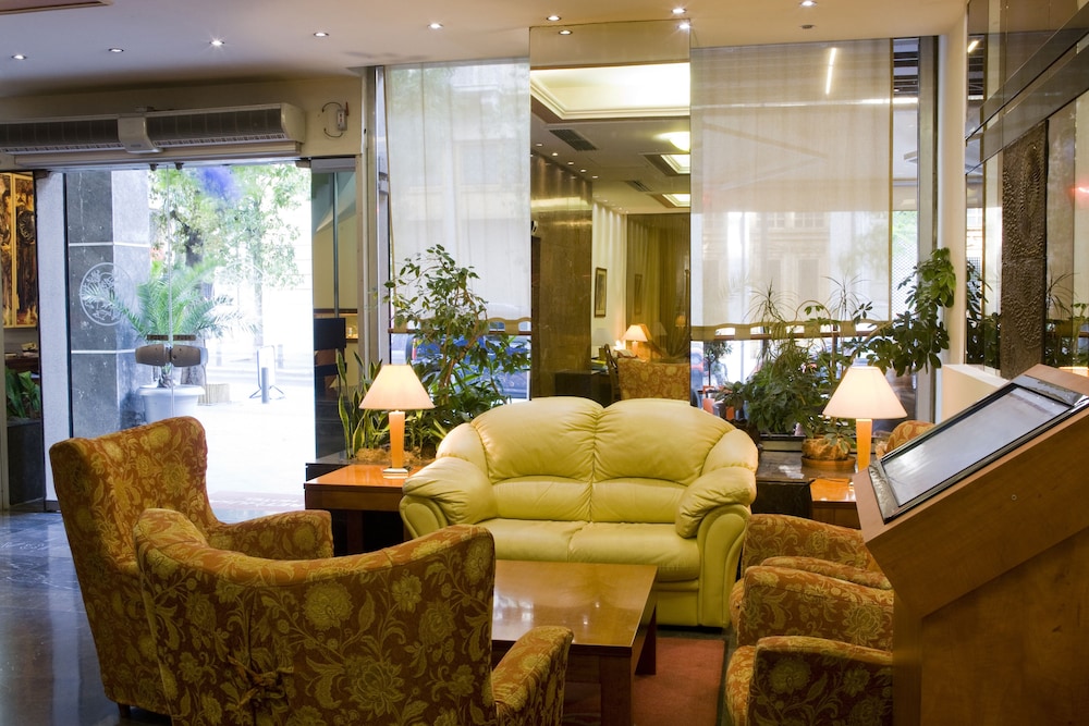 Arethusa Hotel 34/50