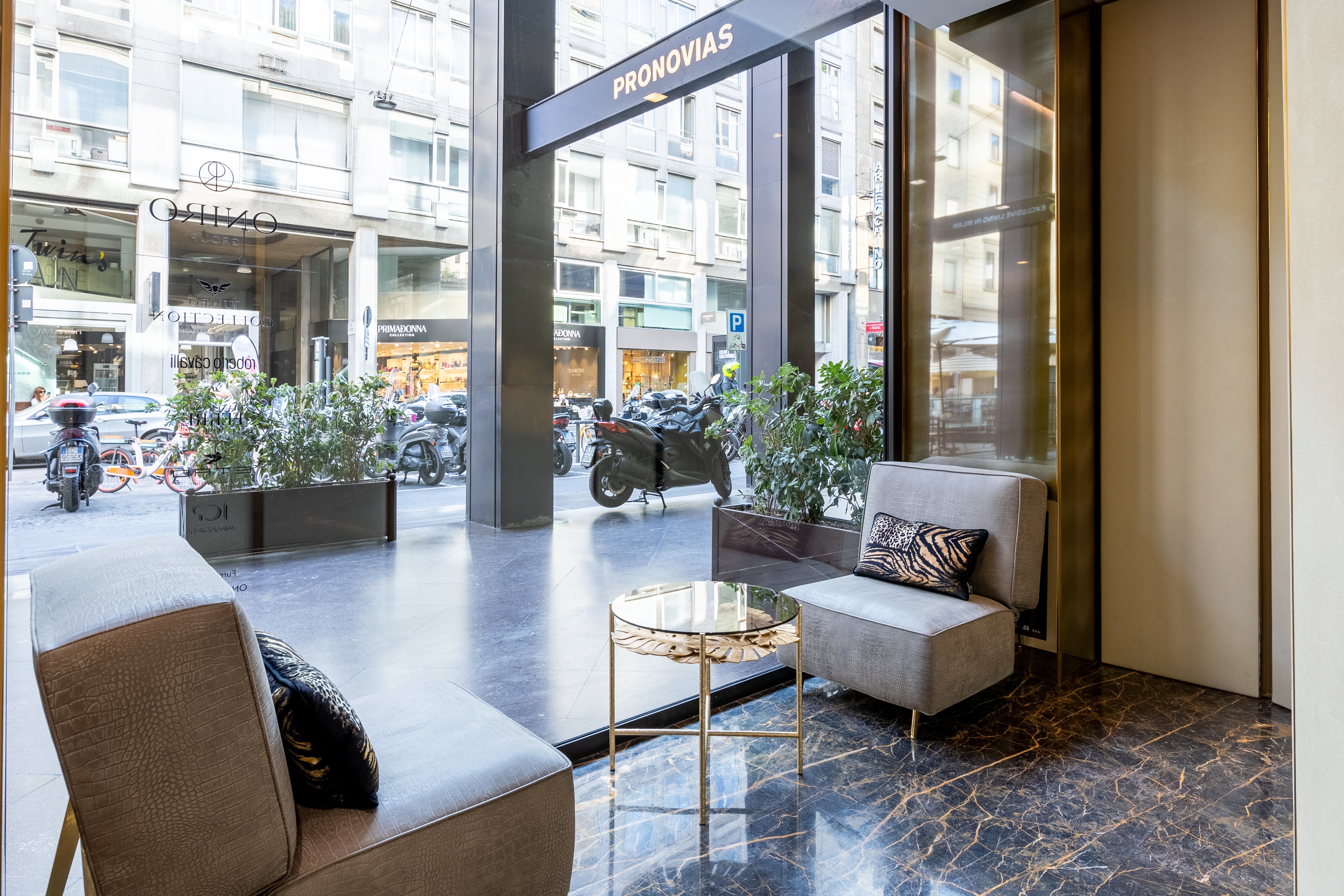 NJ Hotels & Apartments 33/49