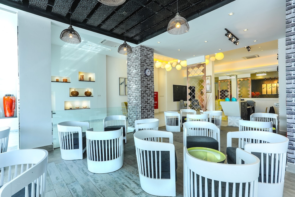 Zaki Hotel Apartment 19/25