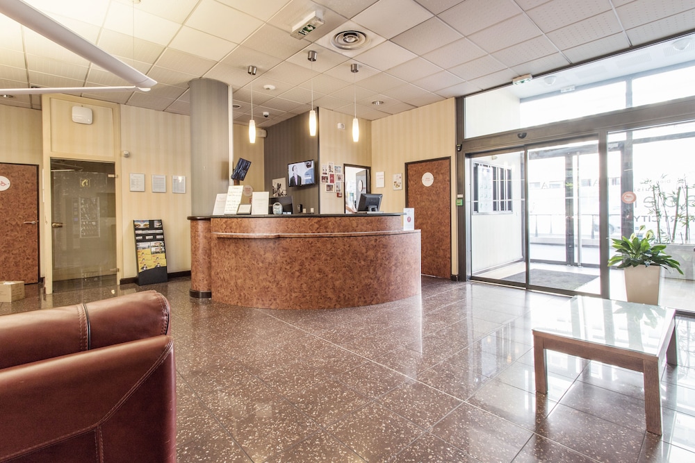 lobby
