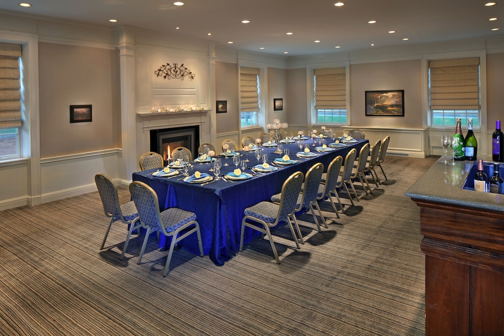 Andover Inn 31/39