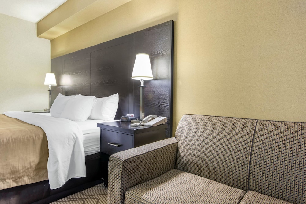 Comfort Inn North Bay 12/44