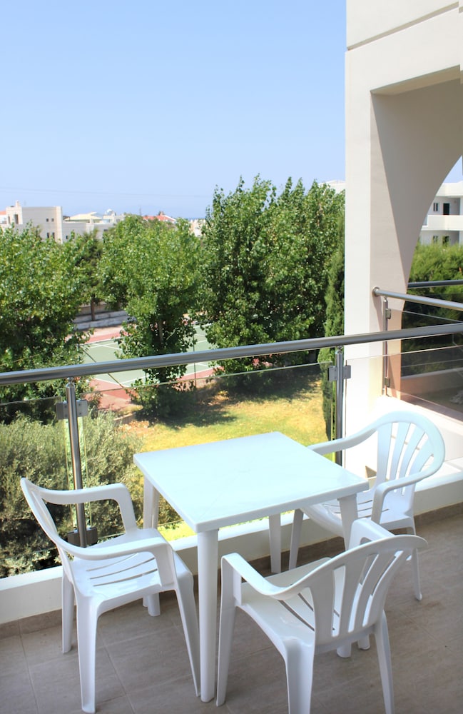 Sea Melody Beach Hotel And Apartments 31/35