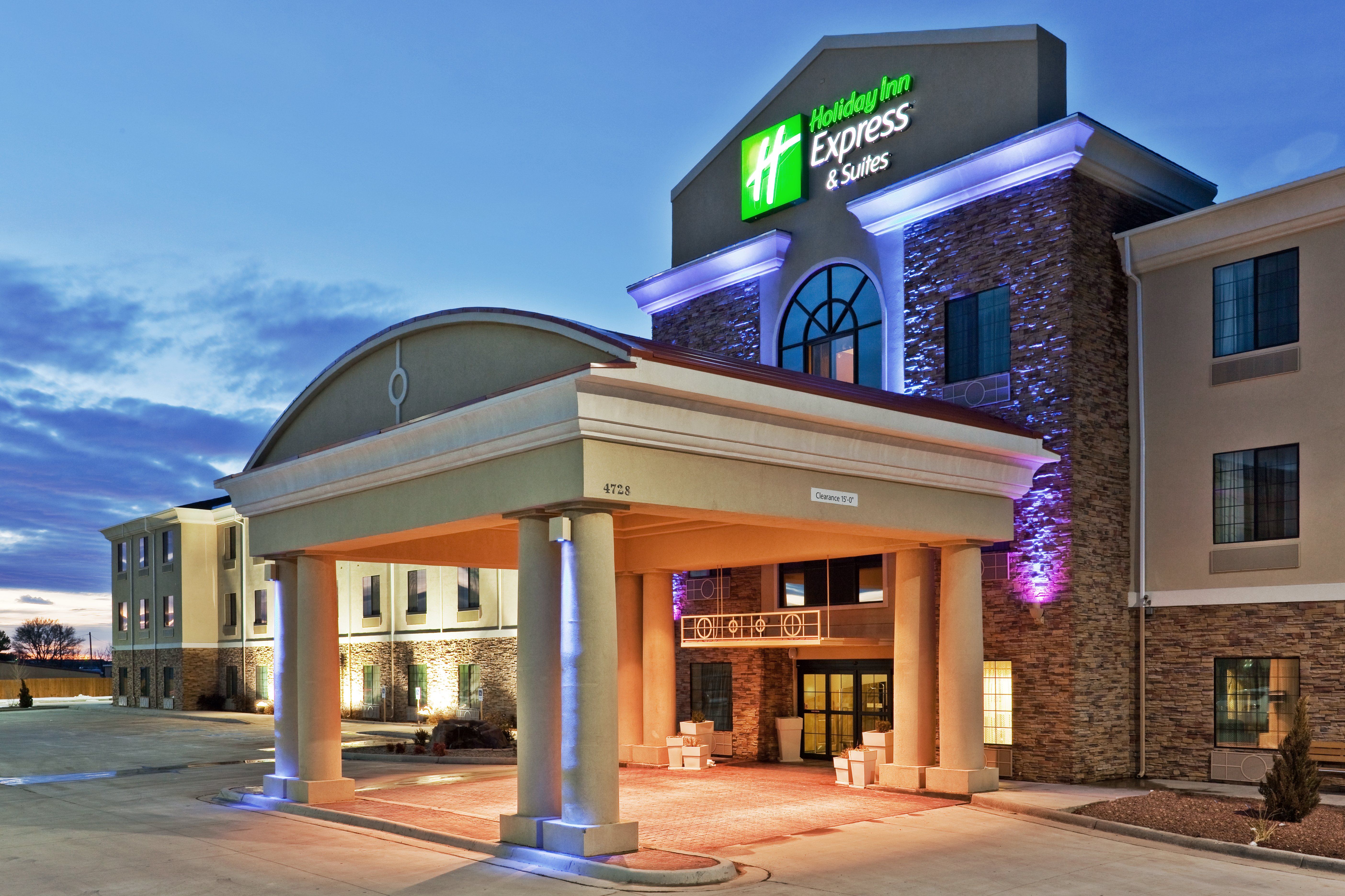 Holiday Inn Express Hotel Suites Clovis 2/49