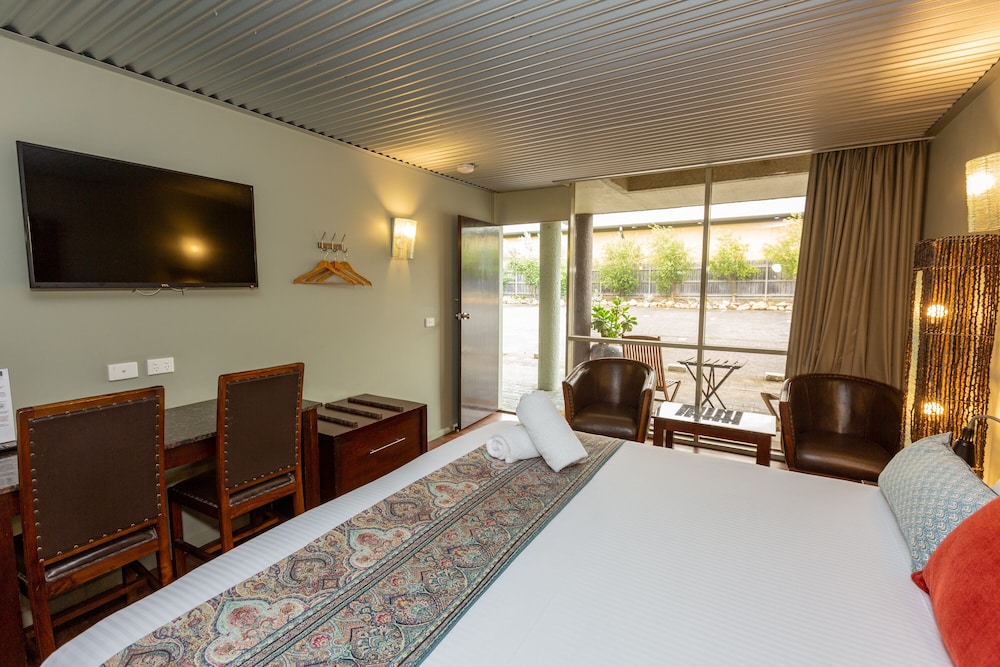 The Olive Tree Motel 14/31