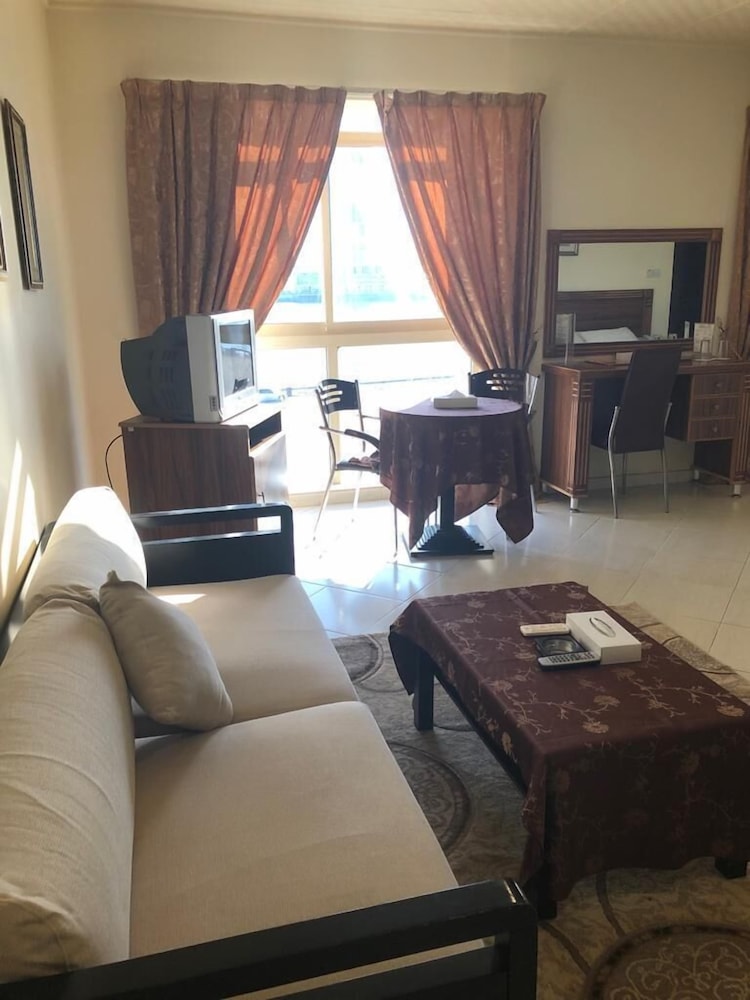 Julphar Hotel 29/42