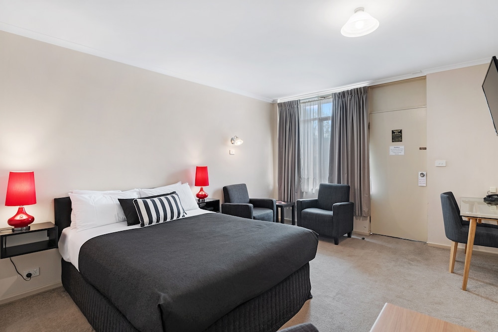 Avondel Motor Inn Benalla 8/24