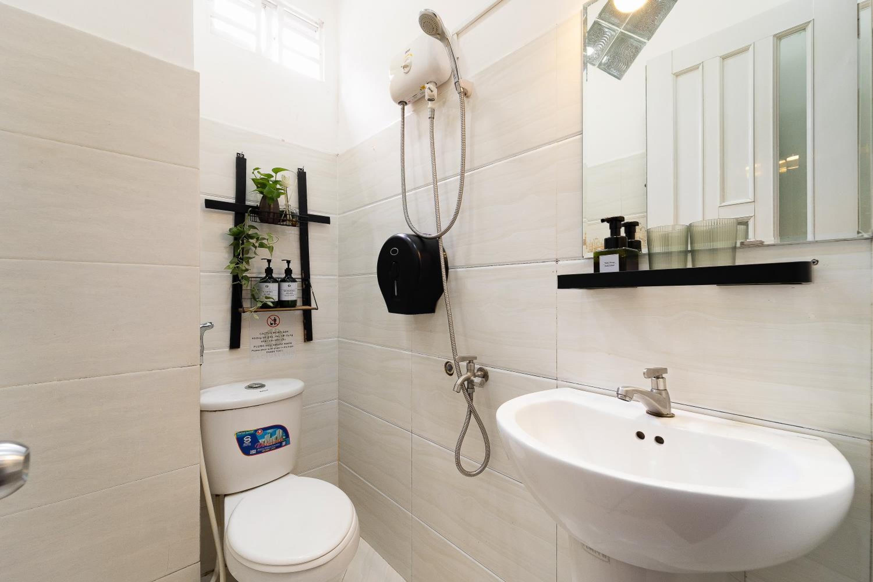 Saigon Cactus Homestay 68/68