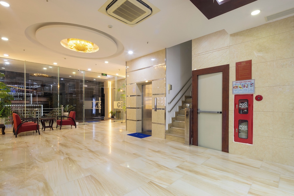 Gem Hotel Nha Trang 12/100