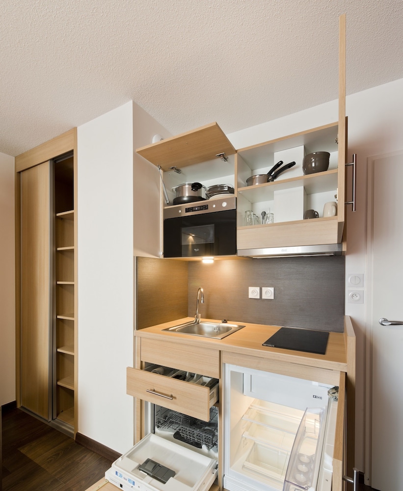 Apparthotel Privilodges Carre de Jaude Clermont Ferrand 22/60