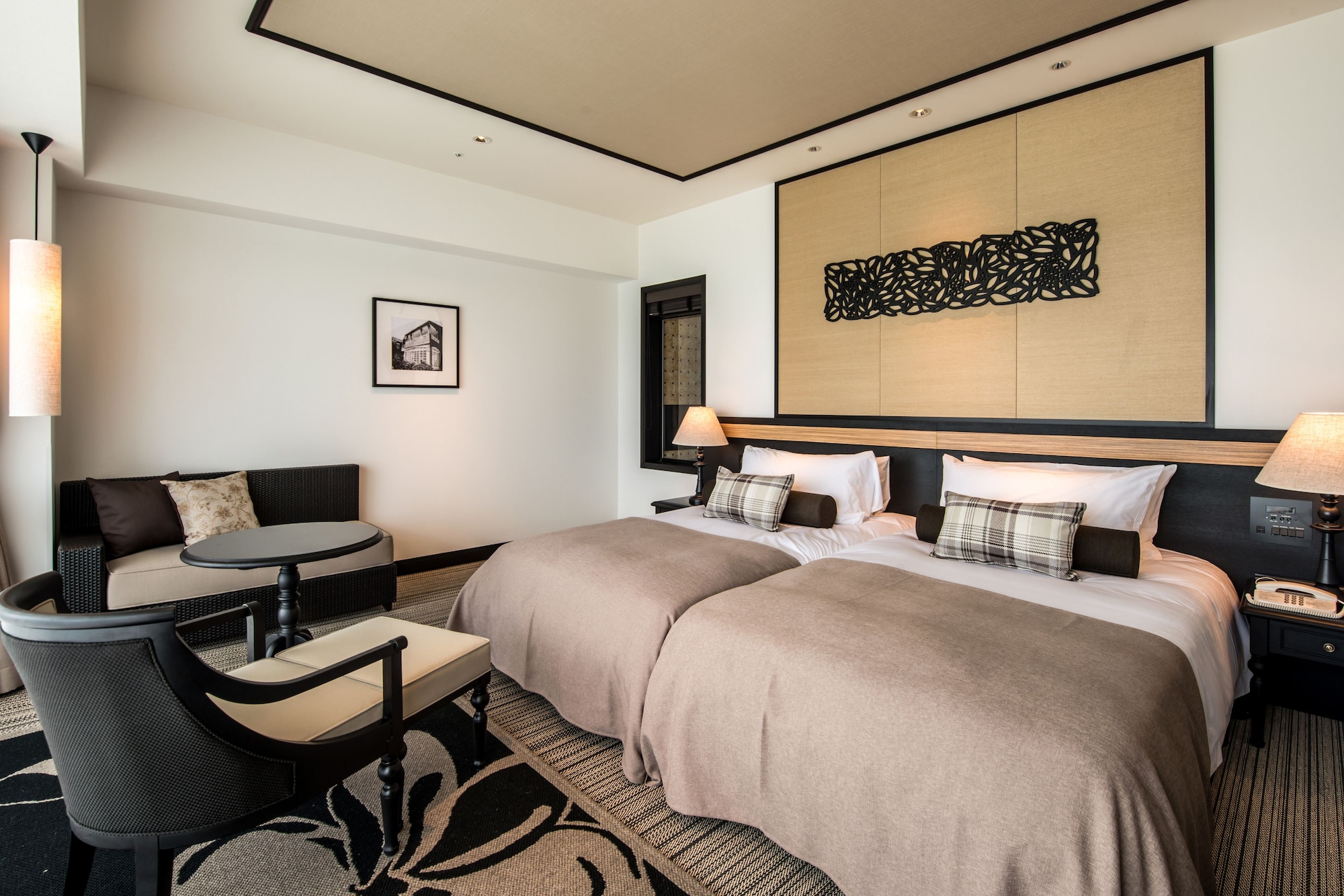 Ocean, Club, Premium, Twin Beds, Bathtub