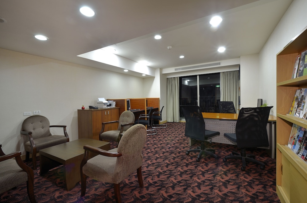 Hotel Regalees 26/43