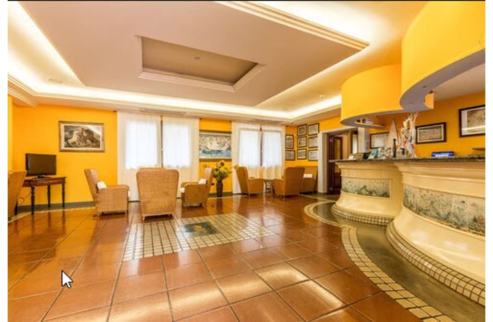 Hotel Santa Maria 38/57