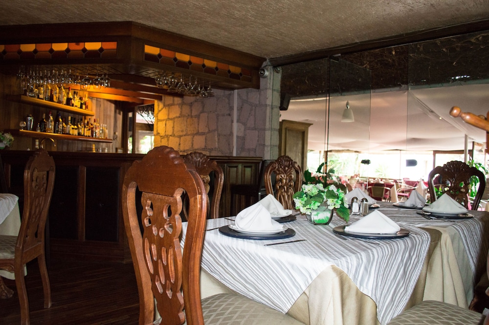Casa de La Loma Hotel 55/67