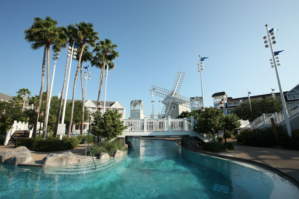 Disneys Beach Club Resort 41/50