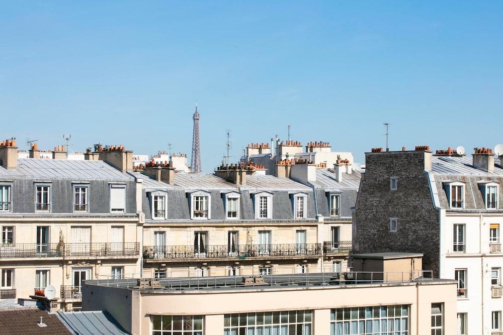 Montparnasse Alesia Hotel in PARIS