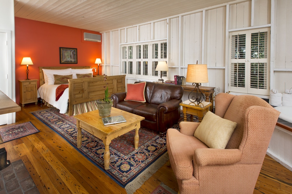 Simpson House Inn 33/50
