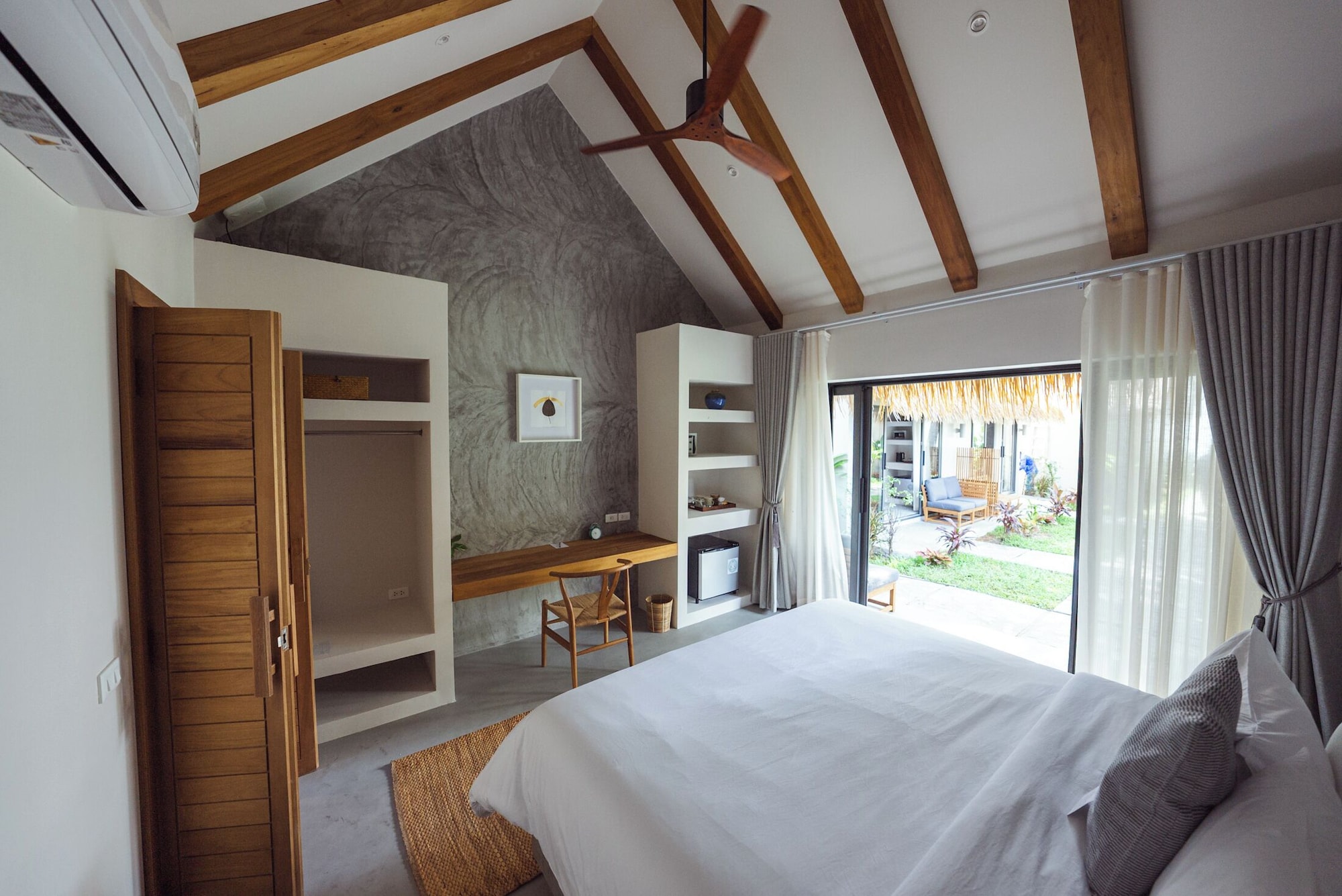 Fitness, Beach, King Bed