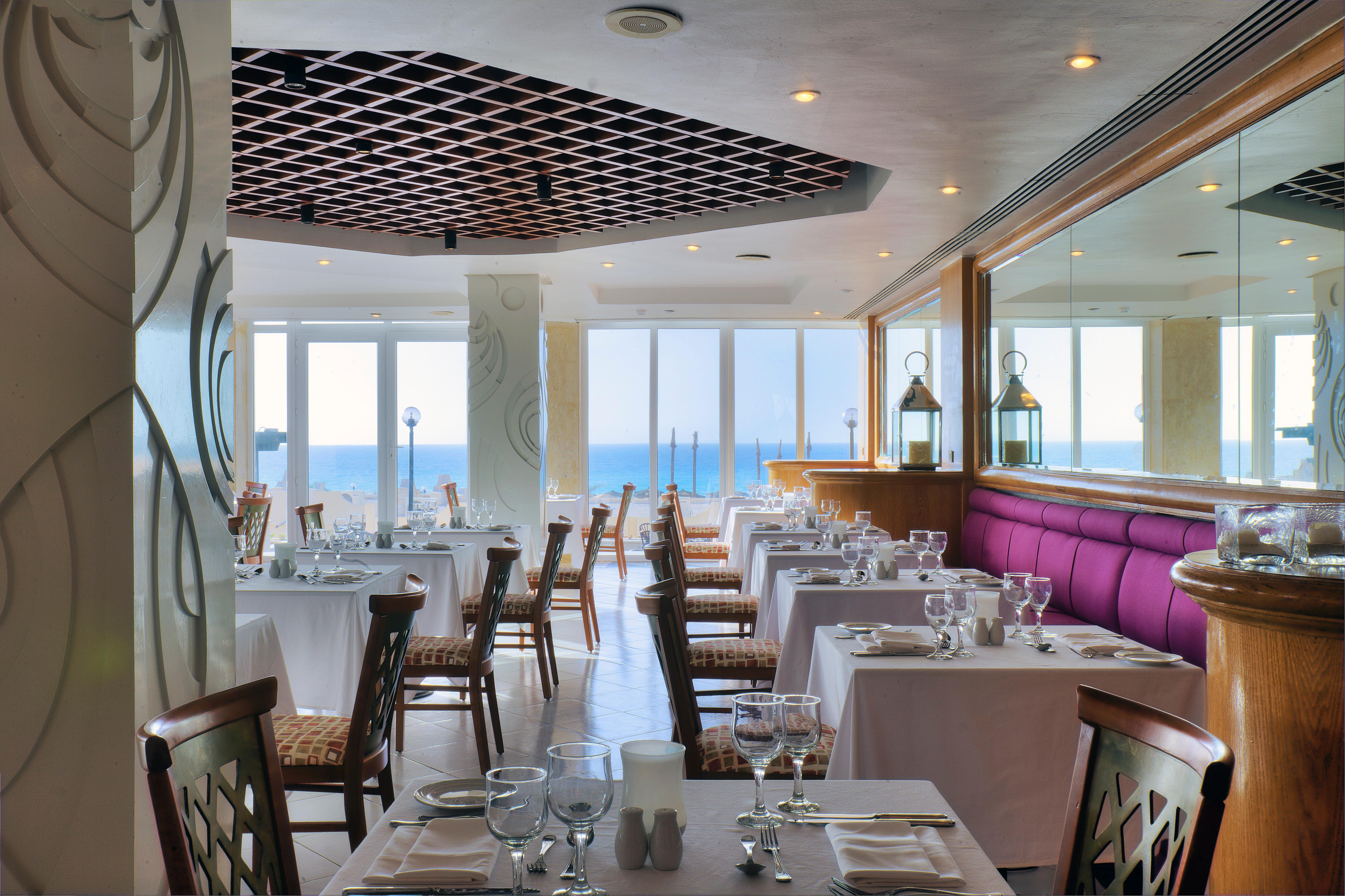 Borg el Arab Beach Hotel 11/22