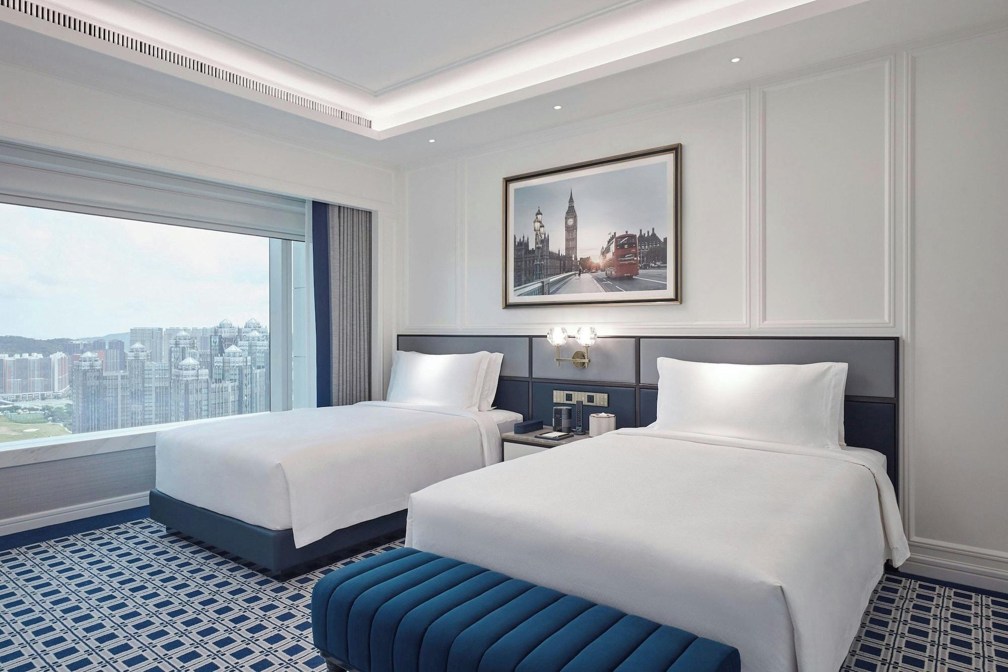 Tower, Elizabeth, Suite, Private Pool