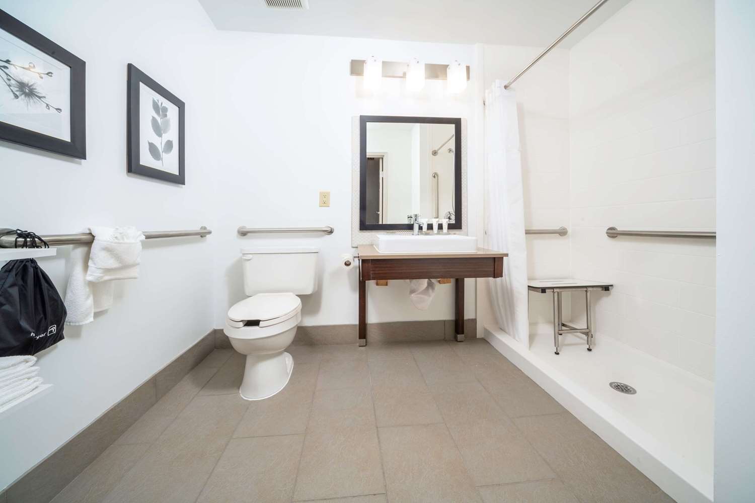Country Inn and Suites by Radisson Stone Mountain GA 48/48