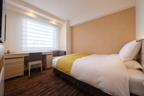 Semi Room, Single, Semi Double Bed