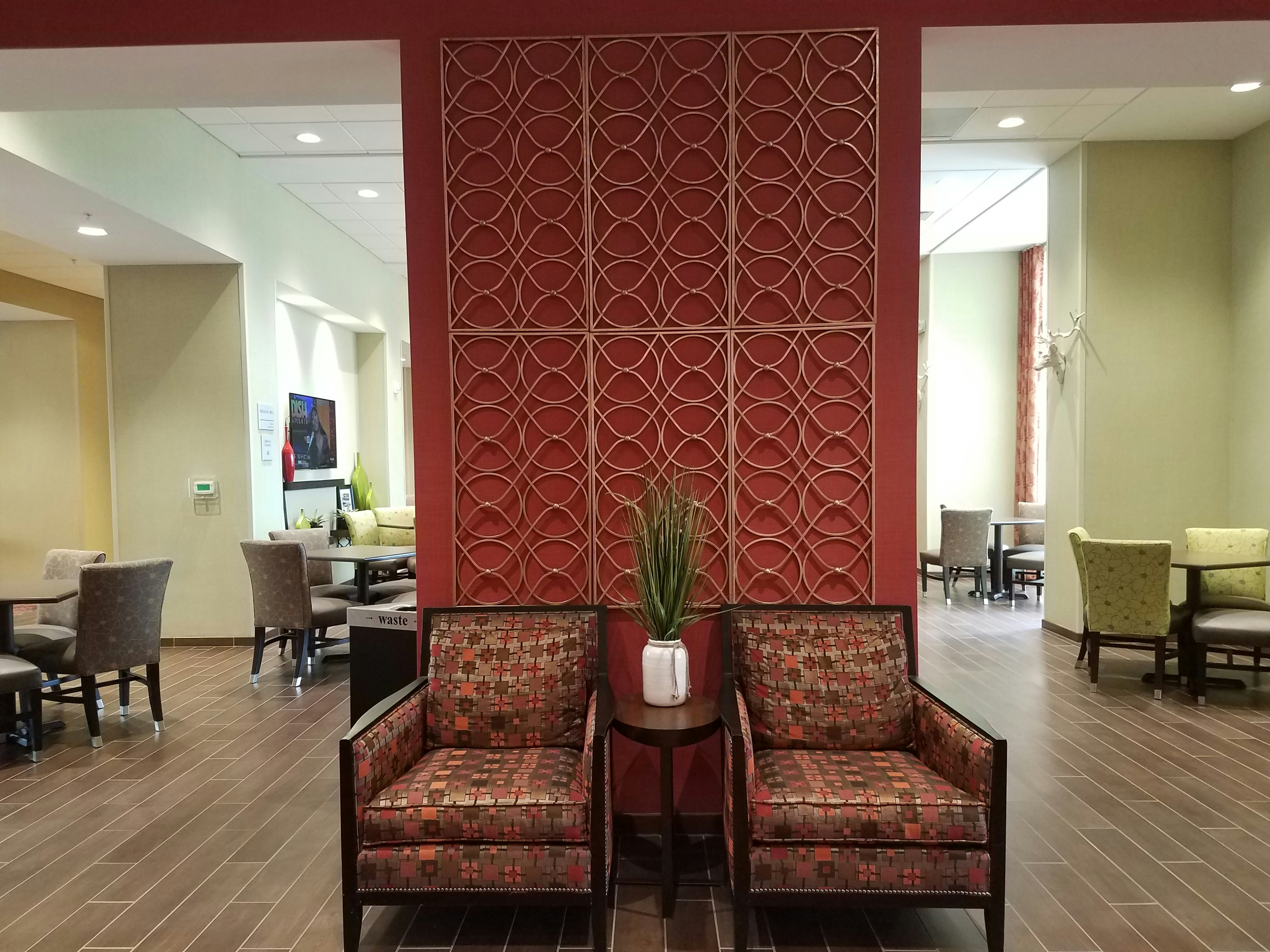 Hampton Inn & Suites Boone 50/55