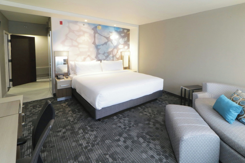 Courtyard By Marriott Monterrey Airport 15/50