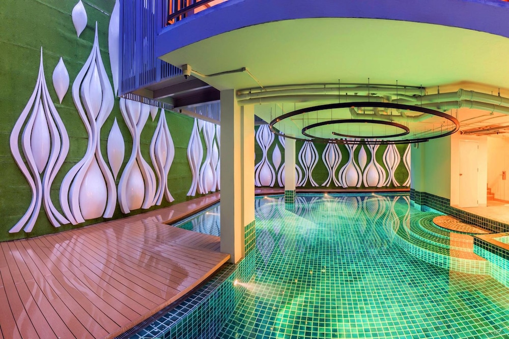 Anajak Bangkok Hotel 40/70