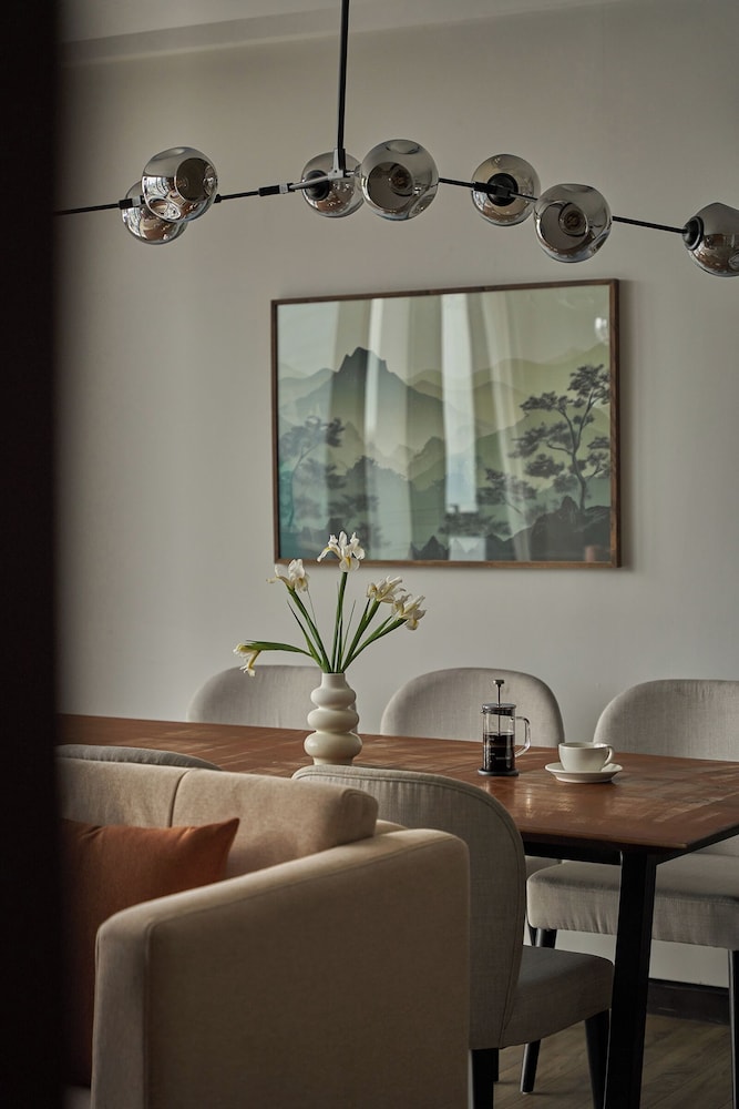 Signature By M Village Le Thanh Ton, a brand of Modern Village Lifestyle 49/59