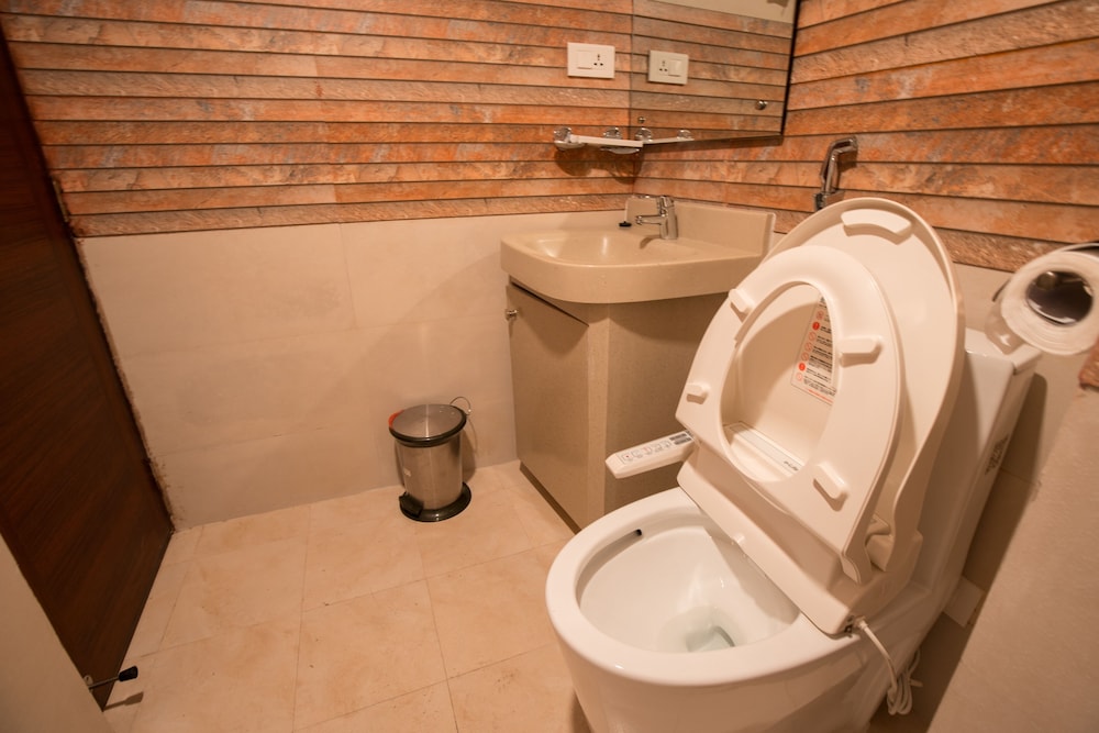 Hotel Shaara Pvt.ltd 49/50