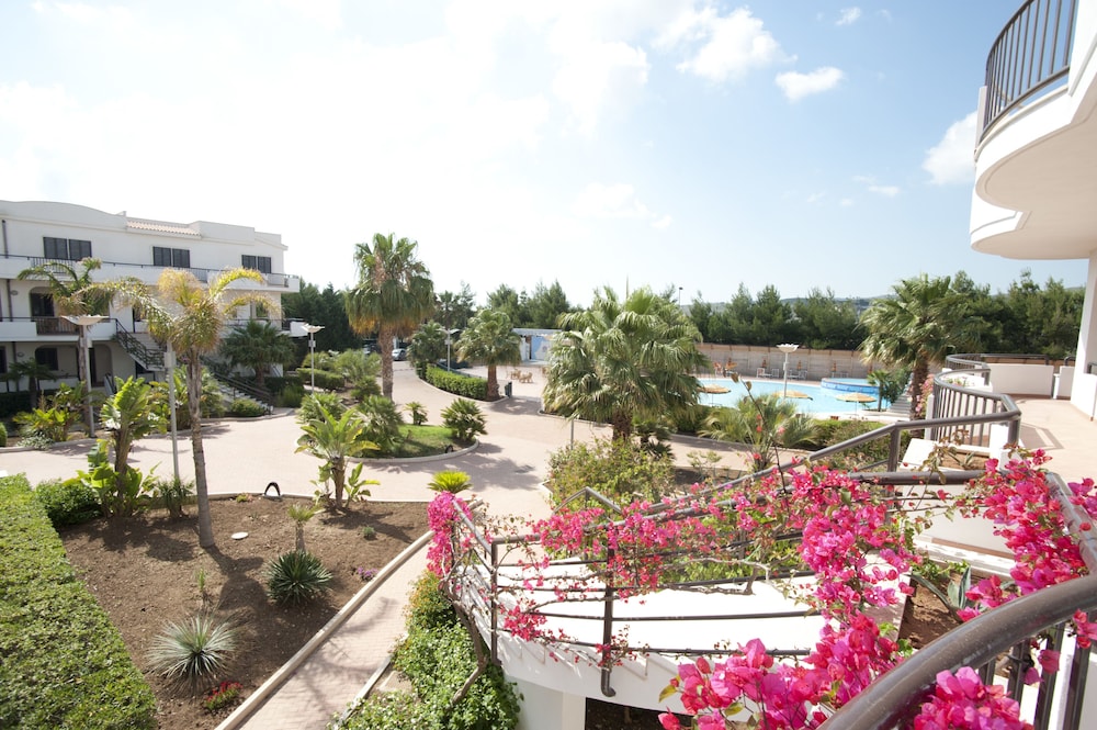 Oasiclub Hotel 47/54