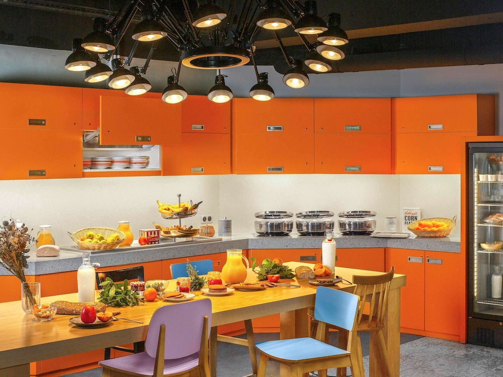 Mercure Paris Gare Montparnasse 62/84