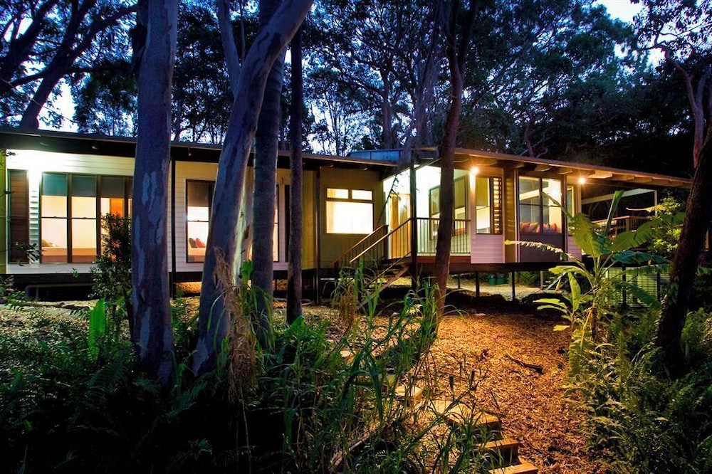EUMARELLA SHORES NOOSA LAKE RETREAT 4/65