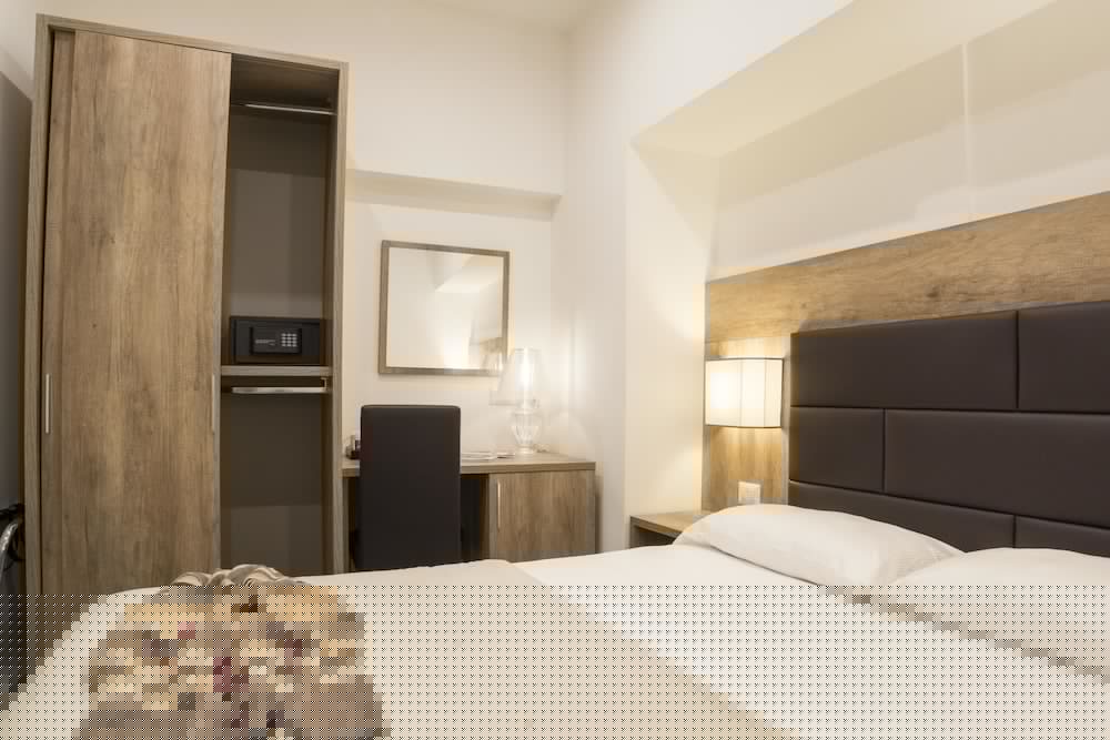 Morelli Suite 13/50