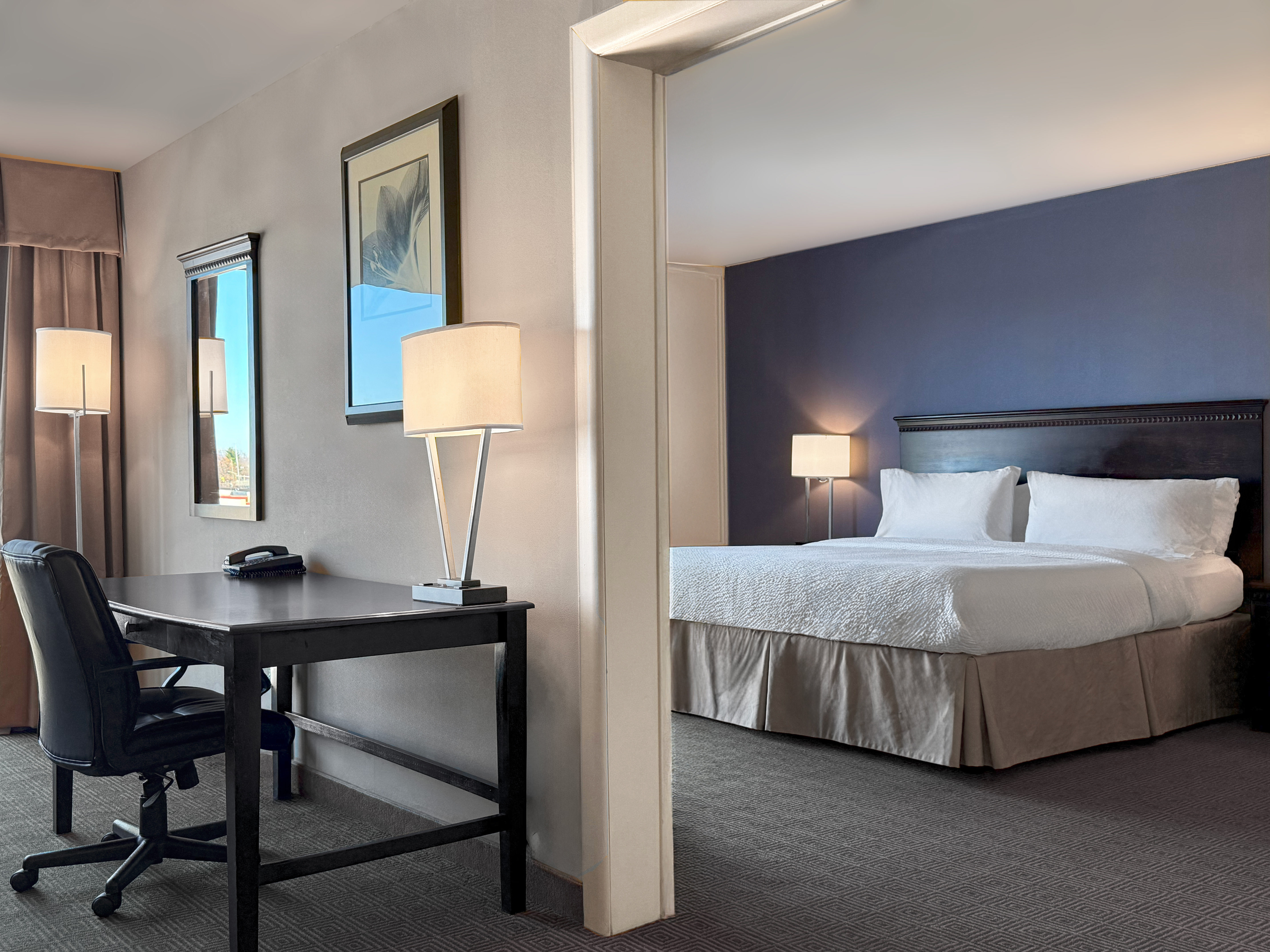 Holiday Inn South Plainfield-Piscataway 10/50