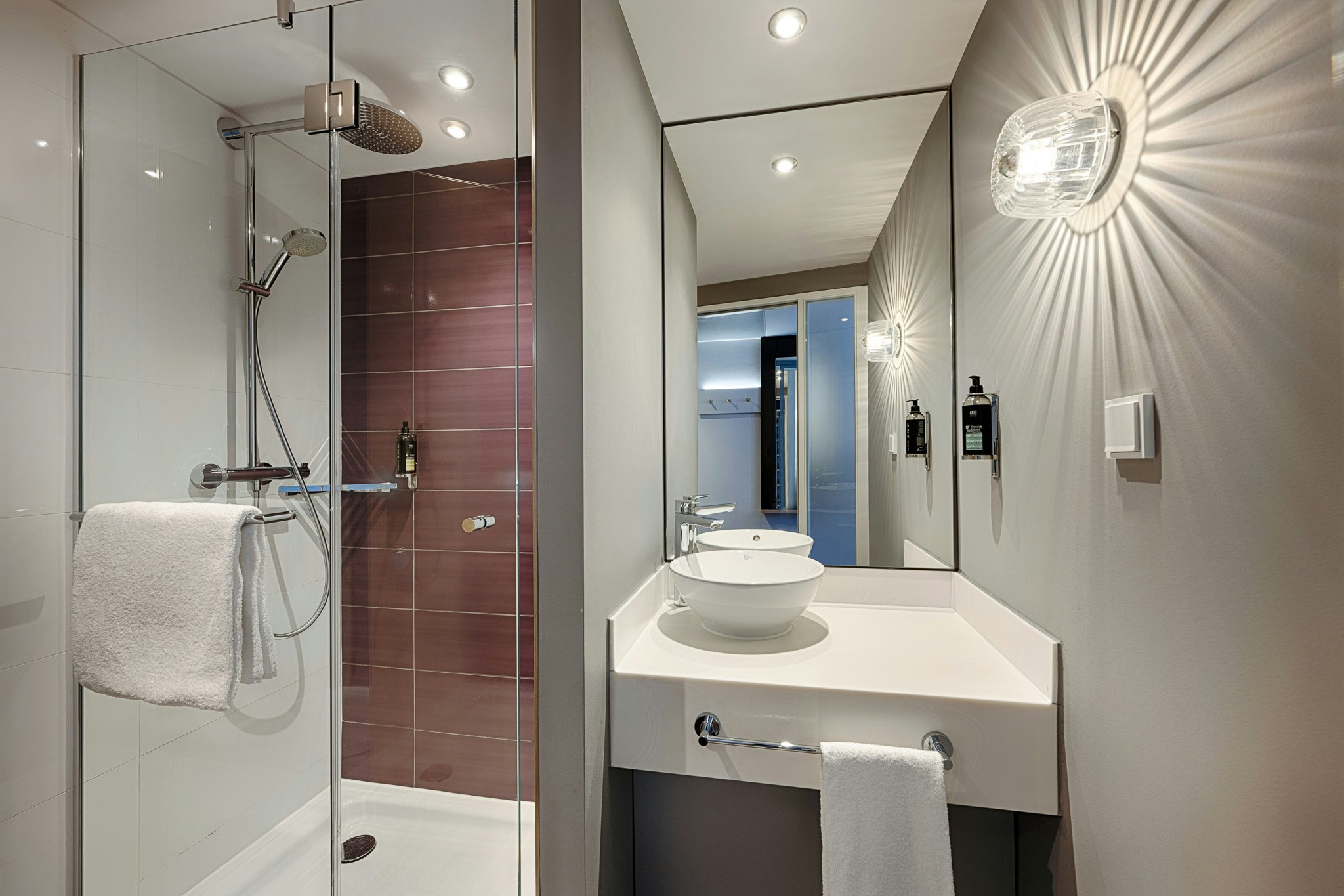 Premier Inn Berlin City Centre 27/27