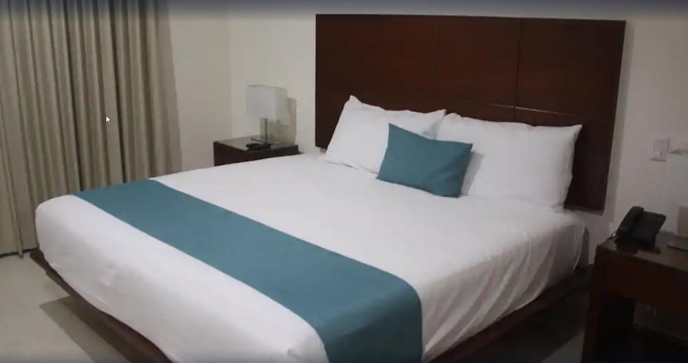 Marena Suites and Apartments 24/52