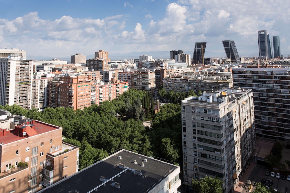 NH Collection Madrid Eurobuilding 48/49