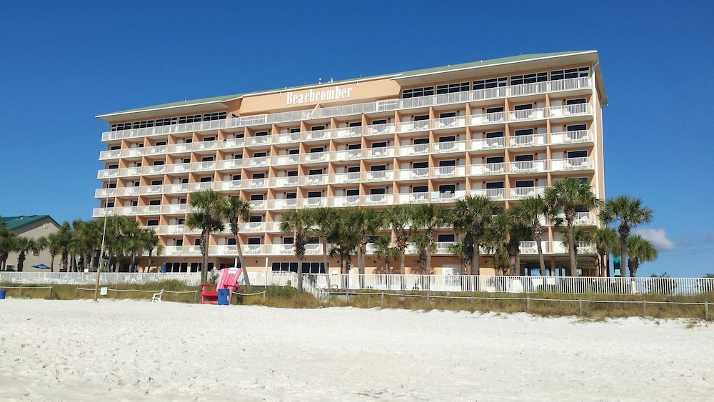 Beachcomber By The Sea 39/50